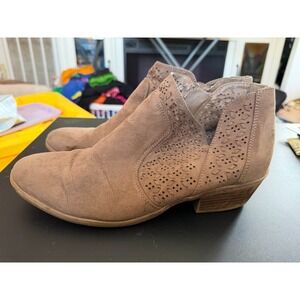 X-Appeal Brown Cutout Booties in 9.5
